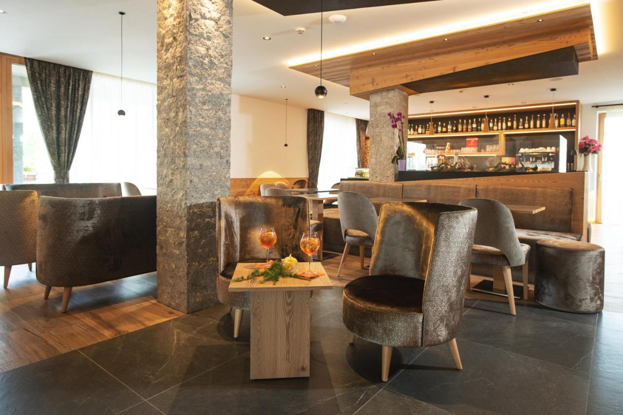 Hotel La Perla Andalo Ngoại thất bức ảnh