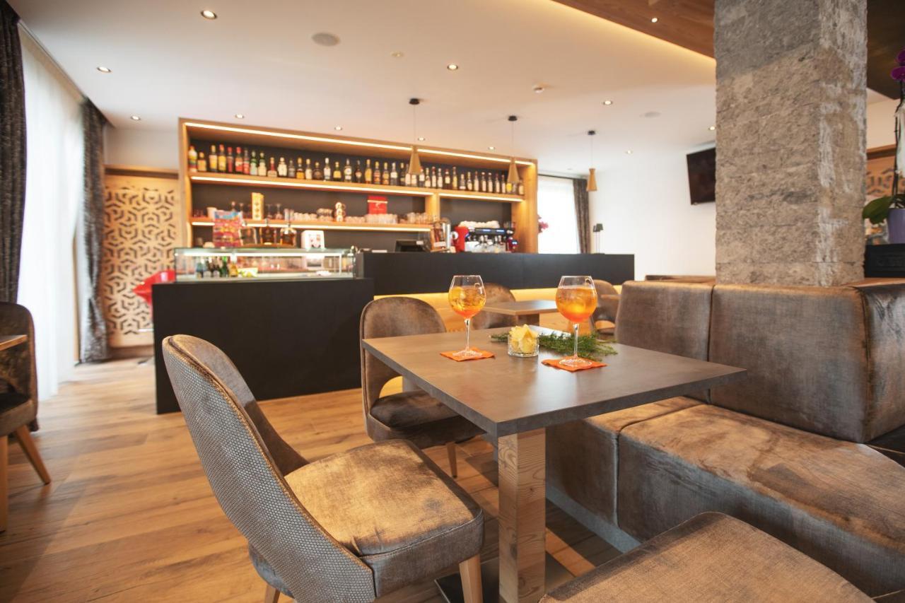 Hotel La Perla Andalo Ngoại thất bức ảnh