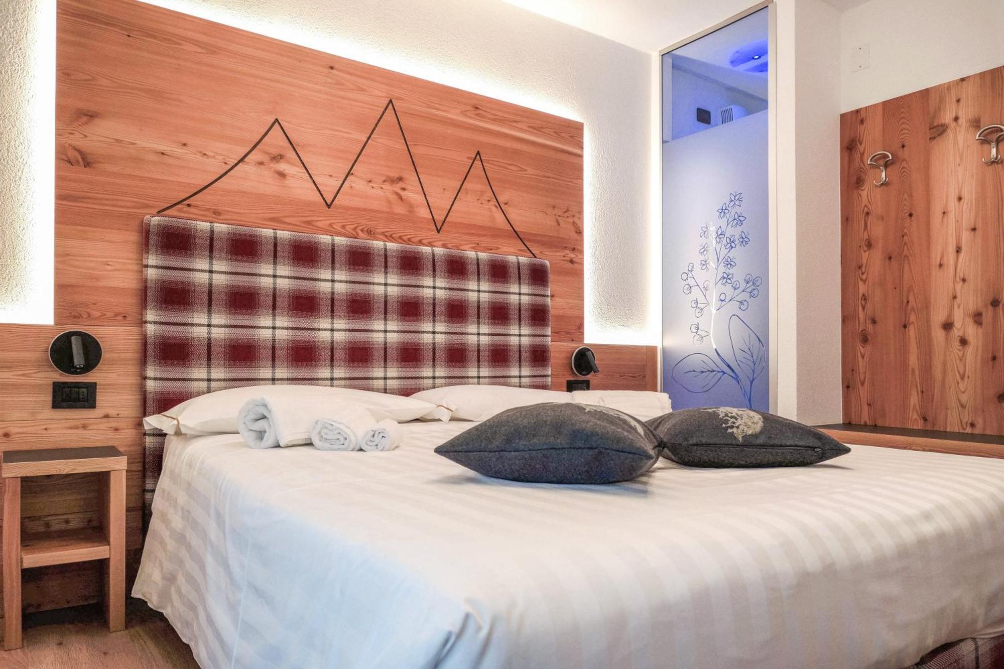 Hotel La Perla Andalo Ngoại thất bức ảnh