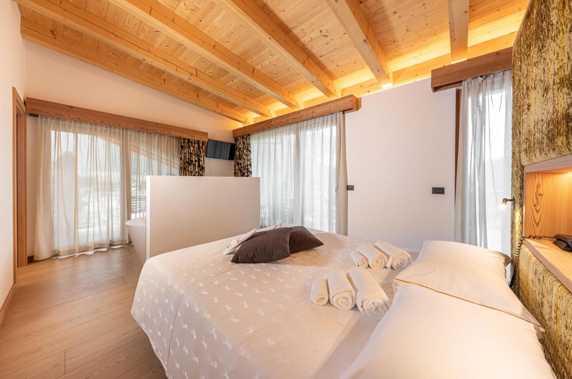 Hotel La Perla Andalo Ngoại thất bức ảnh