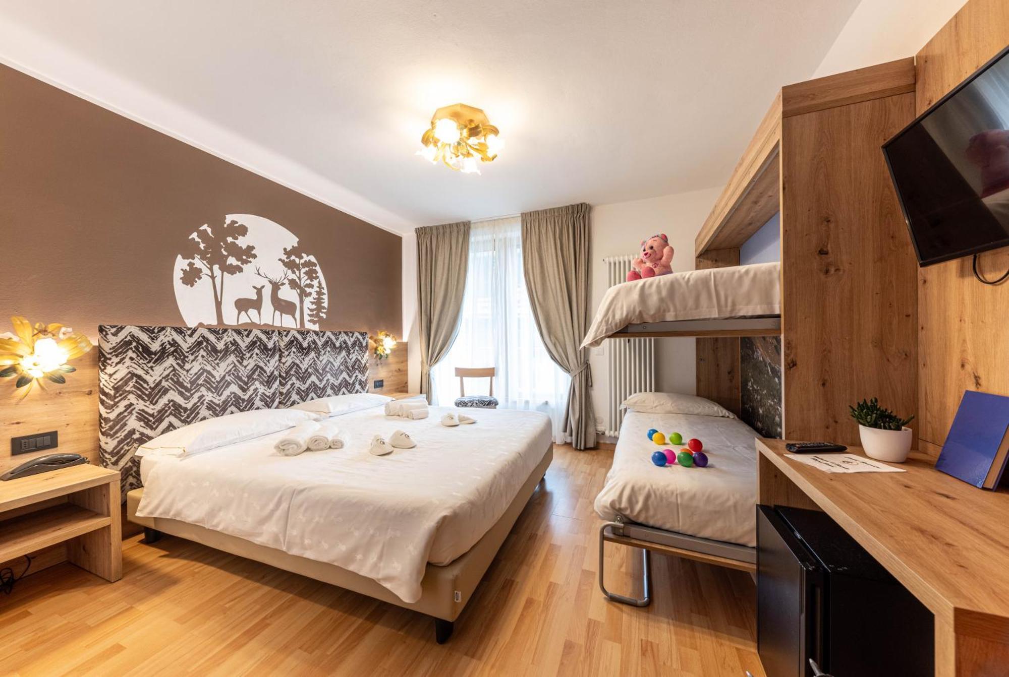 Hotel La Perla Andalo Ngoại thất bức ảnh