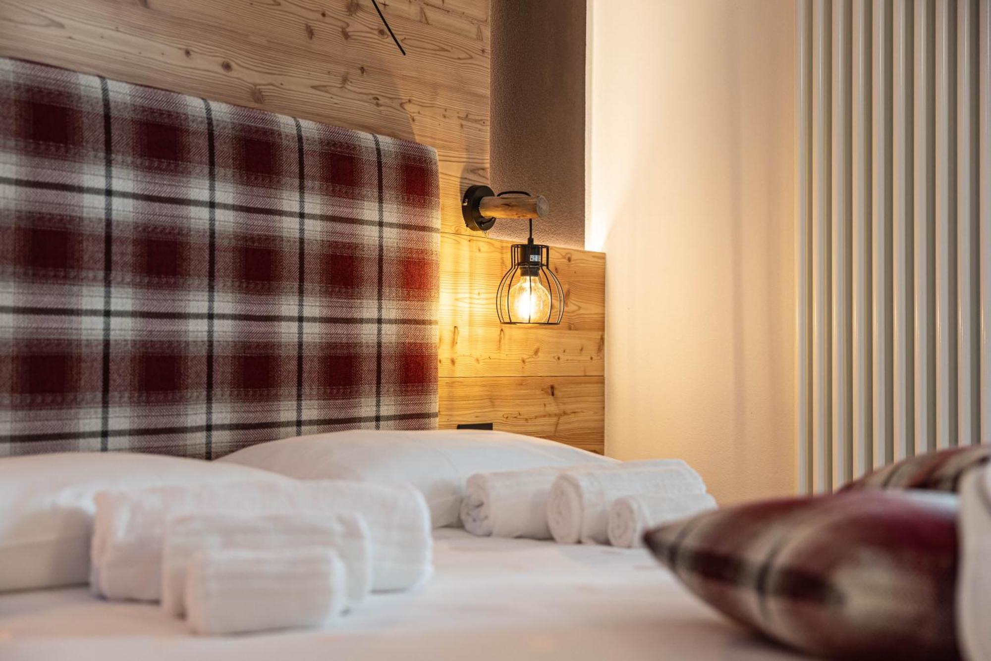 Hotel La Perla Andalo Ngoại thất bức ảnh