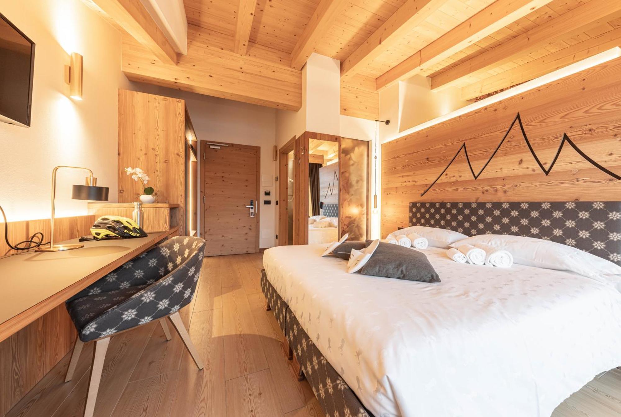 Hotel La Perla Andalo Ngoại thất bức ảnh